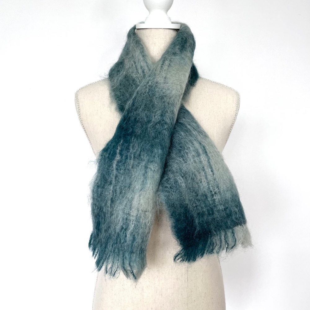 Jedburgh Kiltmakers Vintage Teal Mohair Wool Scarf Made in Scotland Après-Ski
